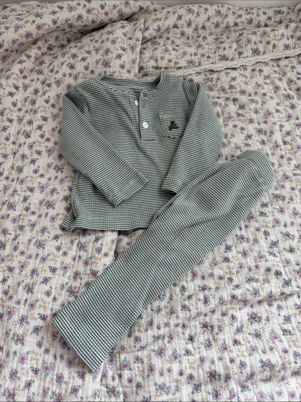 Baby GAP Green and White Stripe Kids Pajama Set